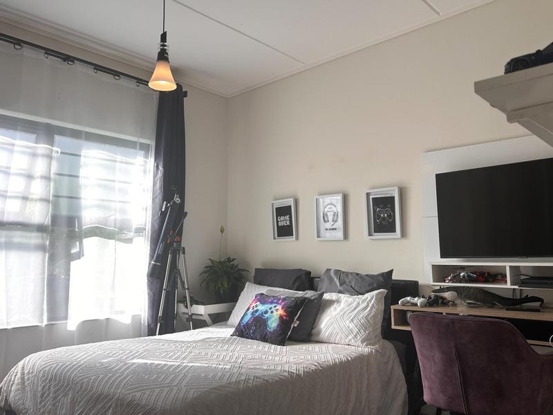 3 Bedroom Property for Sale in Sandown Western Cape